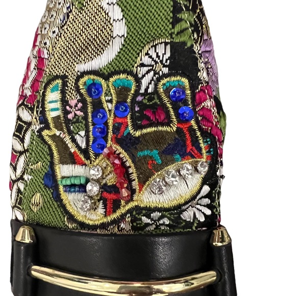 STEVE MADDEN Kera Flat Loafer Mule Elephant Motif Rhinestone